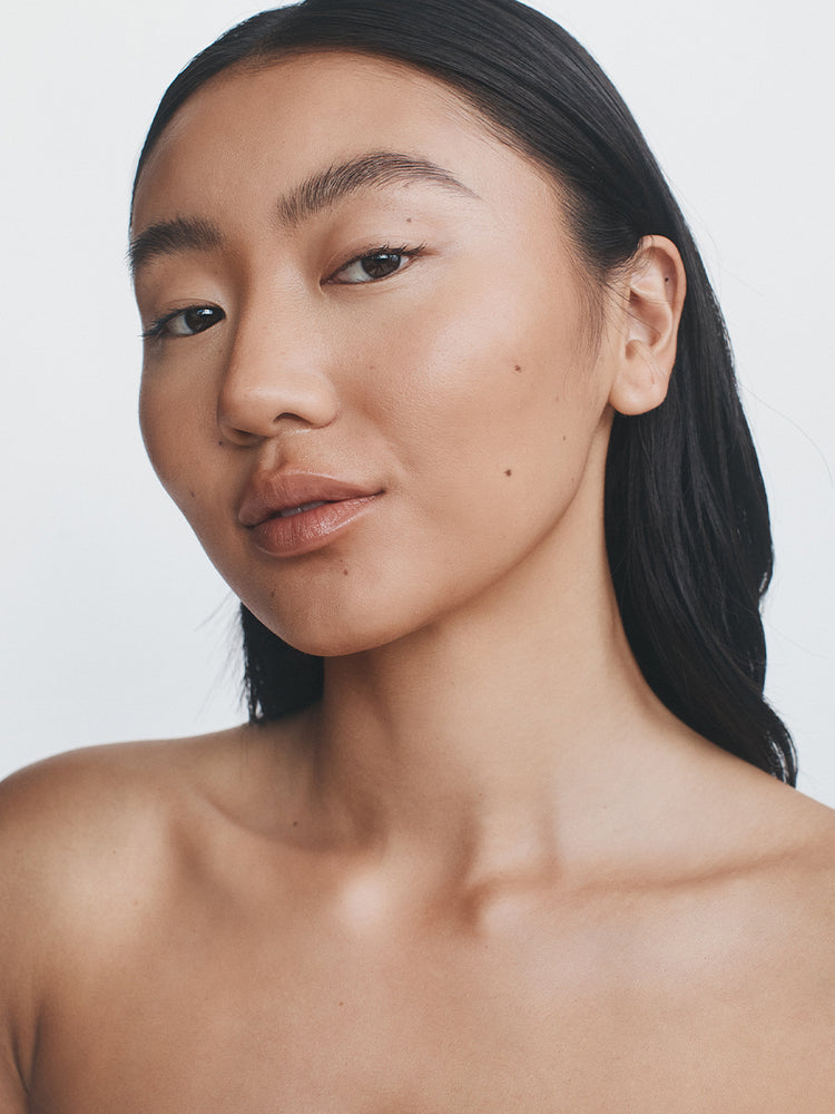 How To Use Second Skin Foundation Deep/Tan