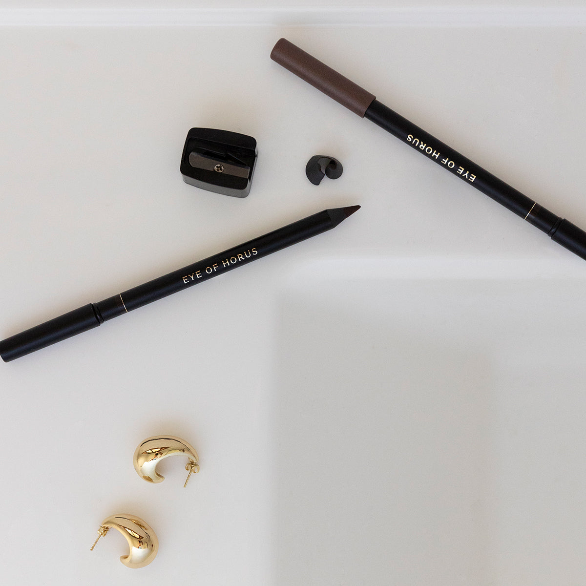 Goddess Pencil Black