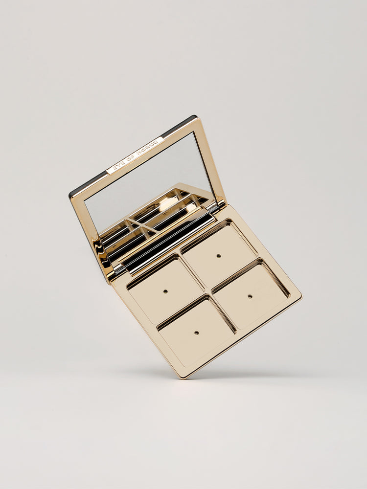 bbCustom Eyeshadow Compact